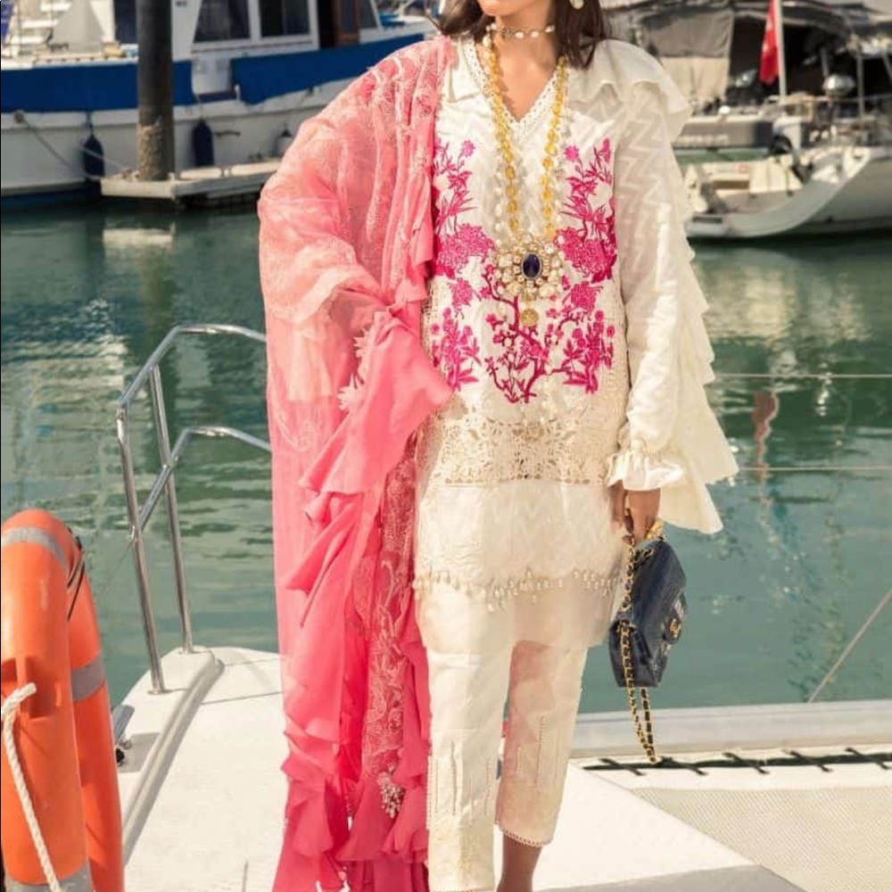 Pakistani dresses new size medium